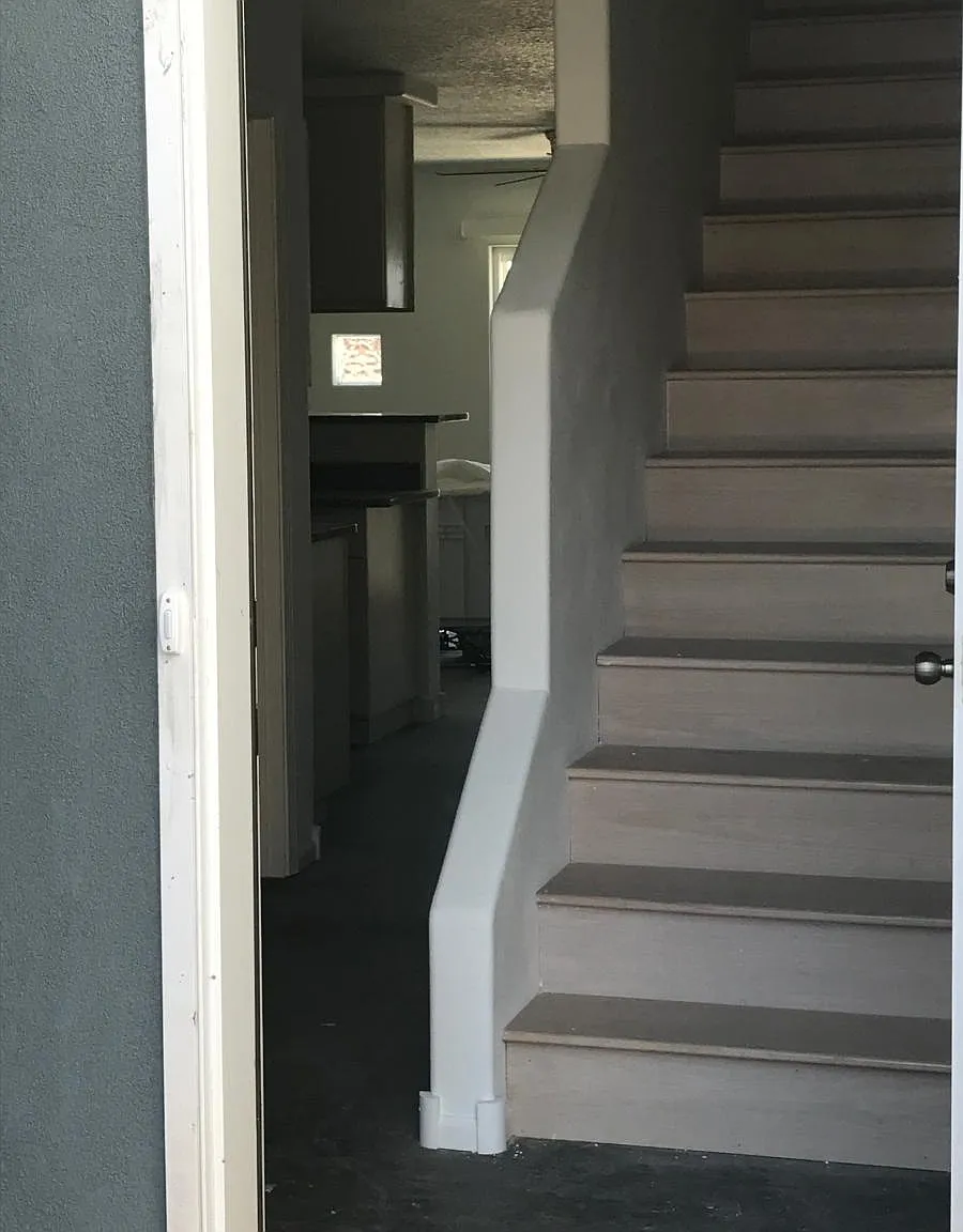 12844 Lomas Boulevard NE — Photo 4