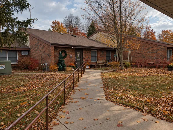 105 W Elm St APT 103, Abbotsford, WI 54405