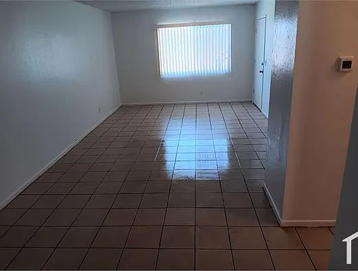 1160 Deseret Ave — Photo 2