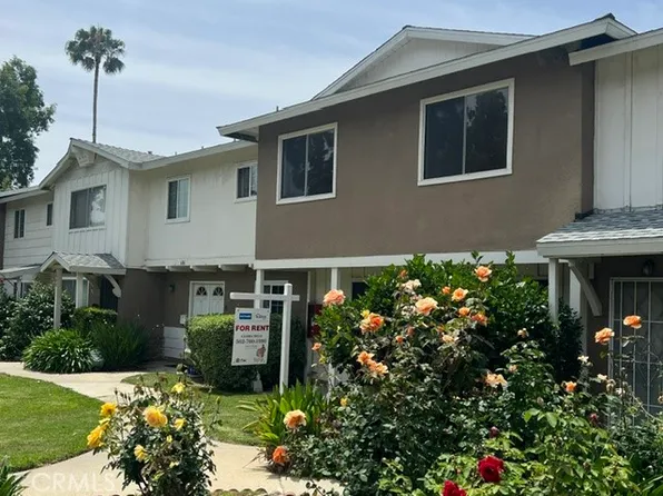 684 E Lee Pl, Azusa, CA 91702