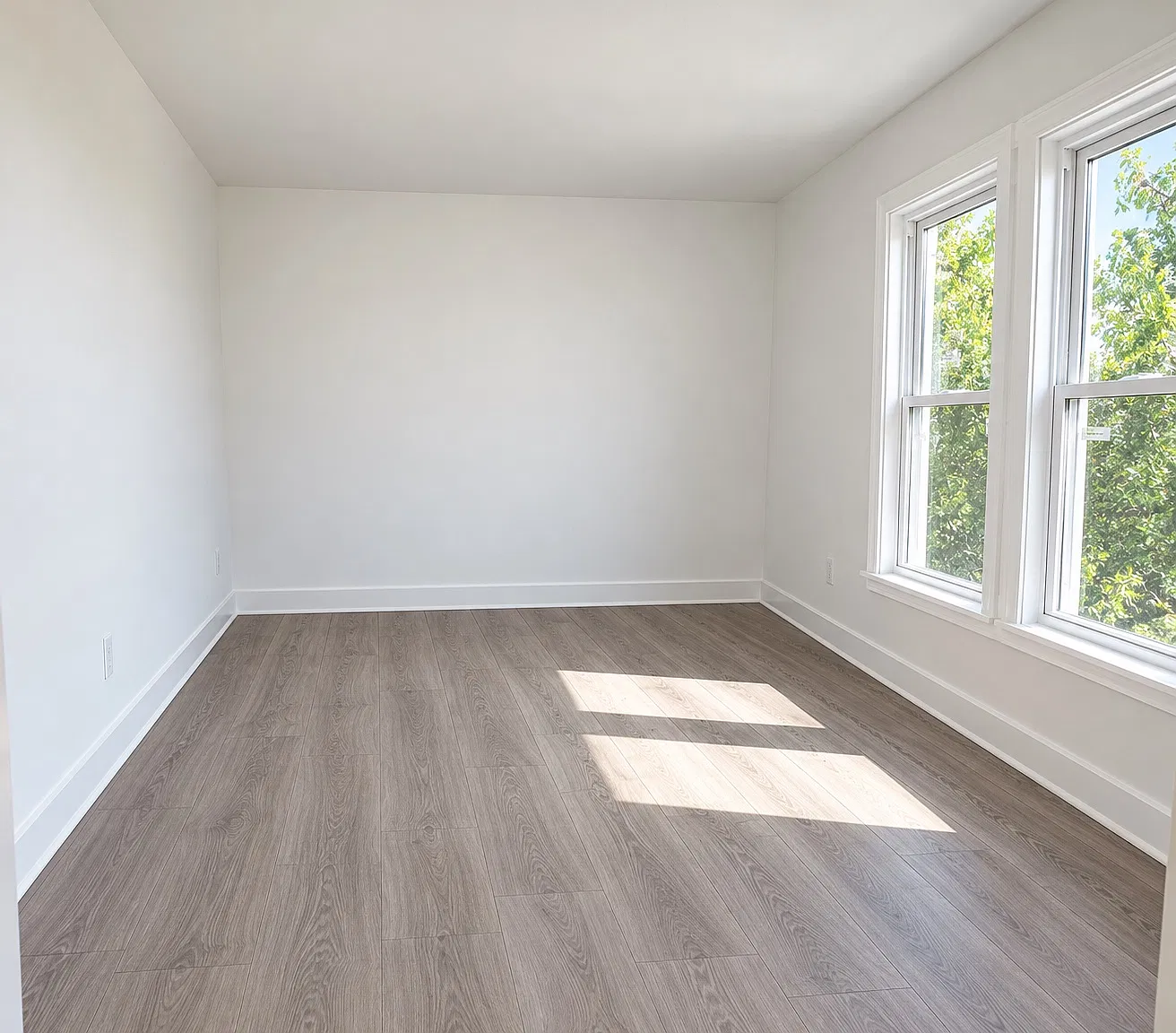 7 Ashley St — Photo 2