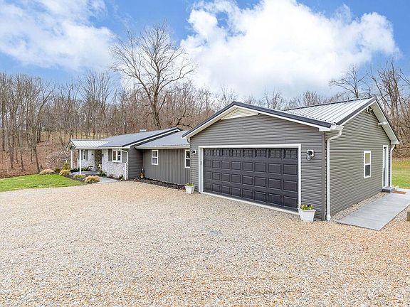 5th image of 5075 Foxfire Dr