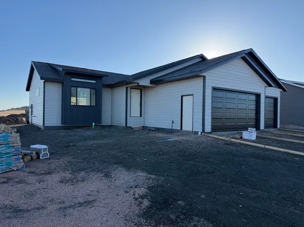 1103 Cobalt Dr, Rapid City, SD 57701