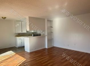38506 4th St E APT 5, Palmdale, CA 93550
