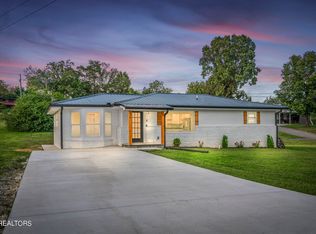 111 Springtime Dr, Newport, TN 37821