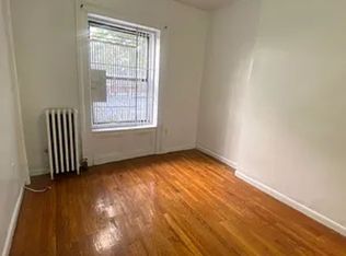 424 W 56th St APT 1, New York, NY 10019