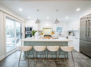 1 Alderwood St, Whitchurch Stouffville, ON L4A 5C9