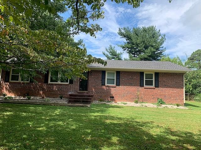 1st image of 443 Murphy Rd