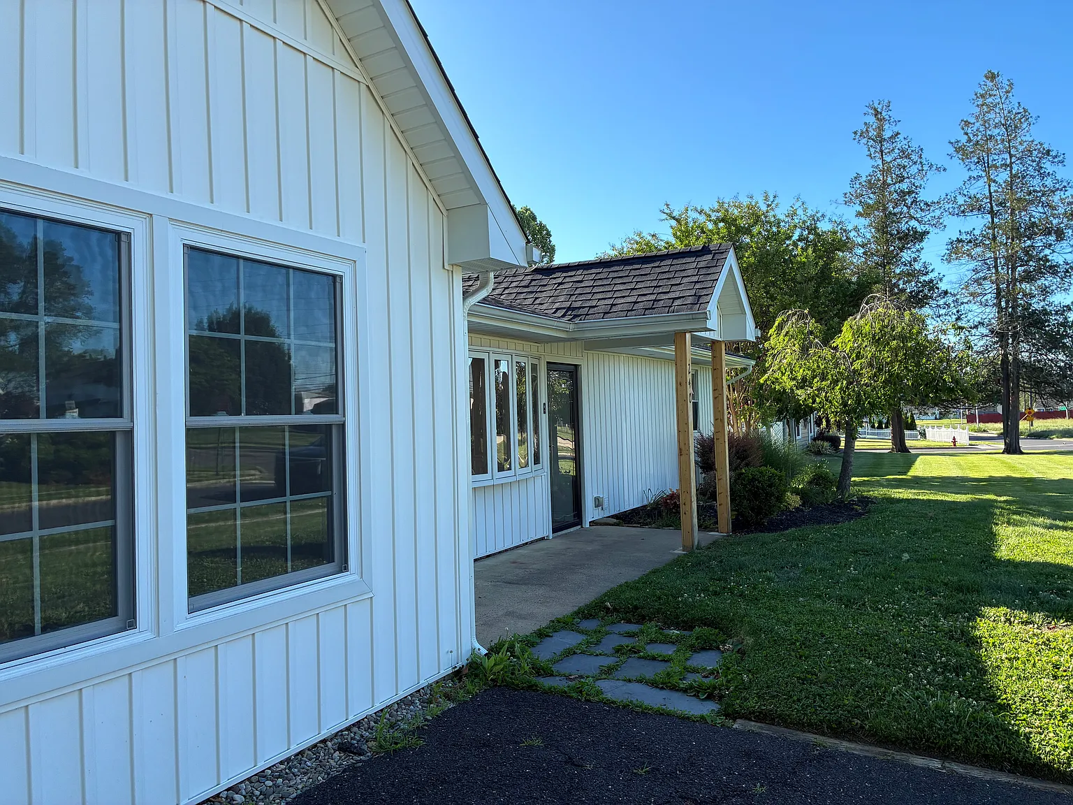 4 bed, 1450 sqft, $3,150 — Photo 2