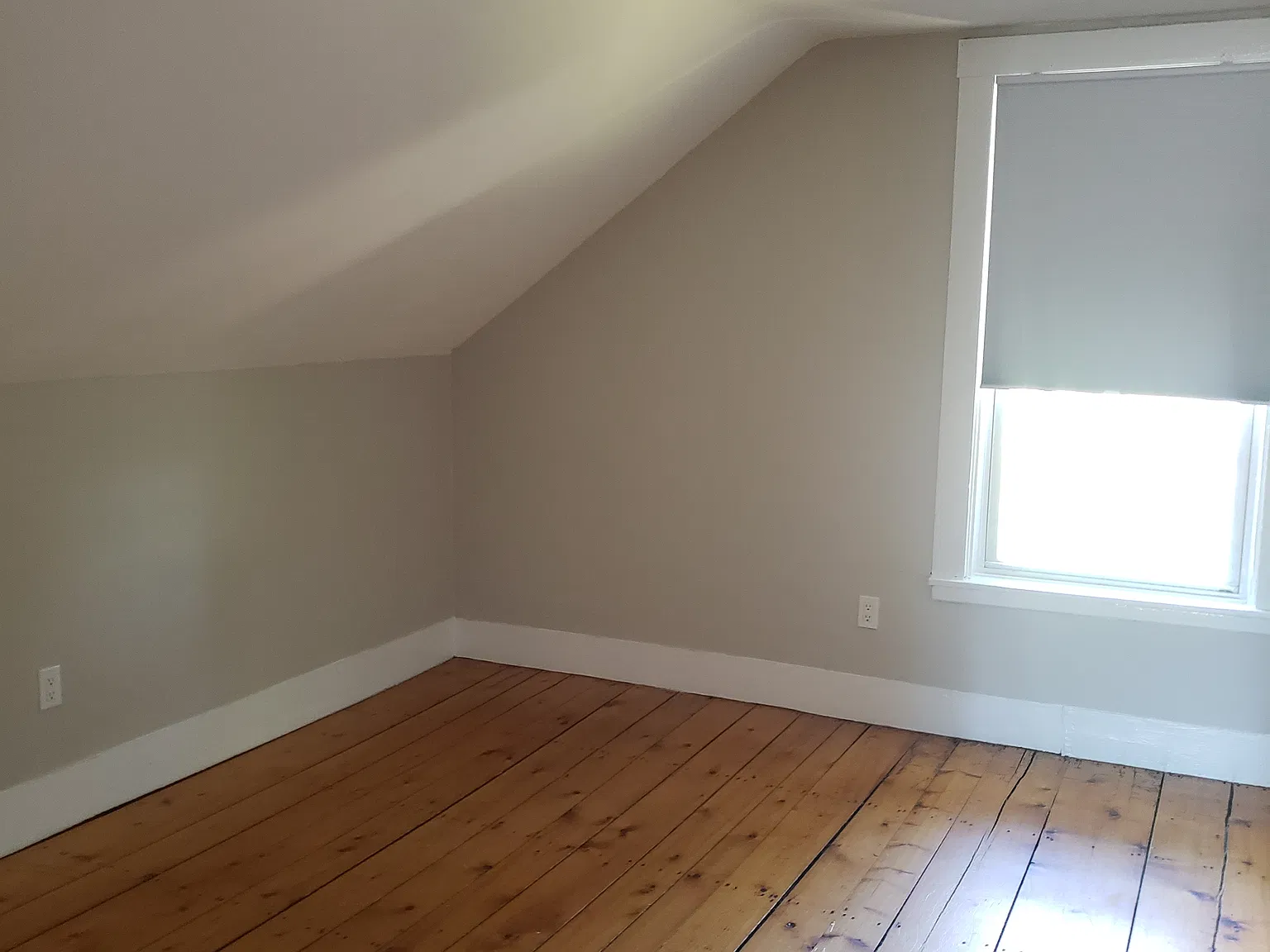 2 bed, 750 sqft, $2,000 — Photo 4