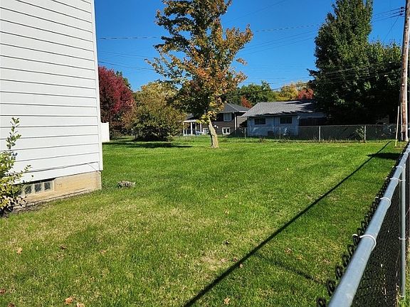 5th image of 8355 Celianna Dr