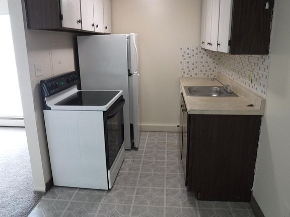 3rd image of 1277 Cove Ave APT 307