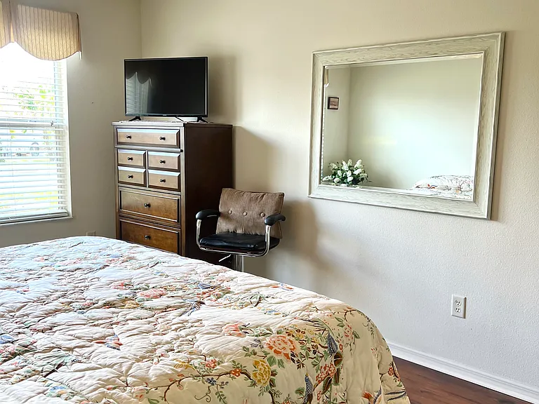 565 Brighton Dr — Photo 25