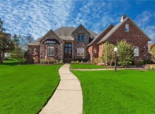 1145 N Summersby Dr, Fayetteville, AR 72701
