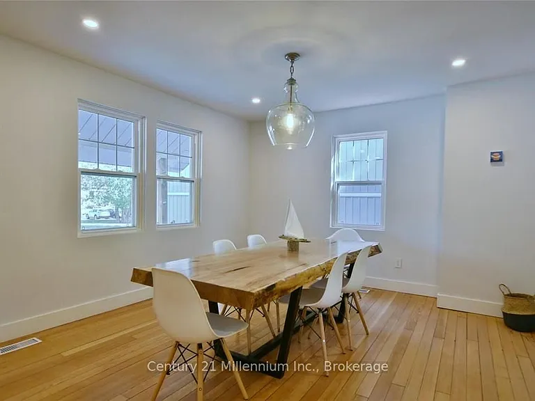 85 Glenwood Dr — Photo 10