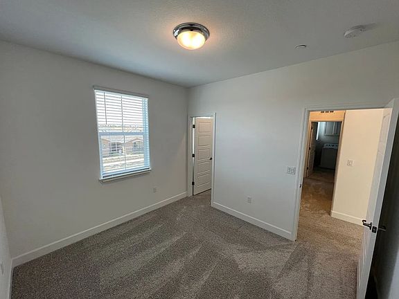 5th image of 3573 Hammock Ave
