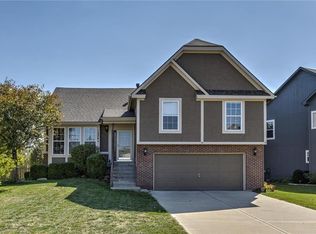 12241 S Clinton Ct, Olathe, KS 66061