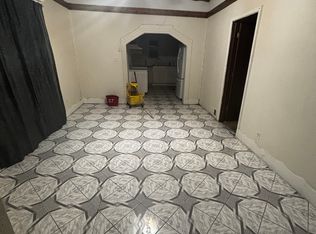 2004 S 13th St, Milwaukee, WI 53204