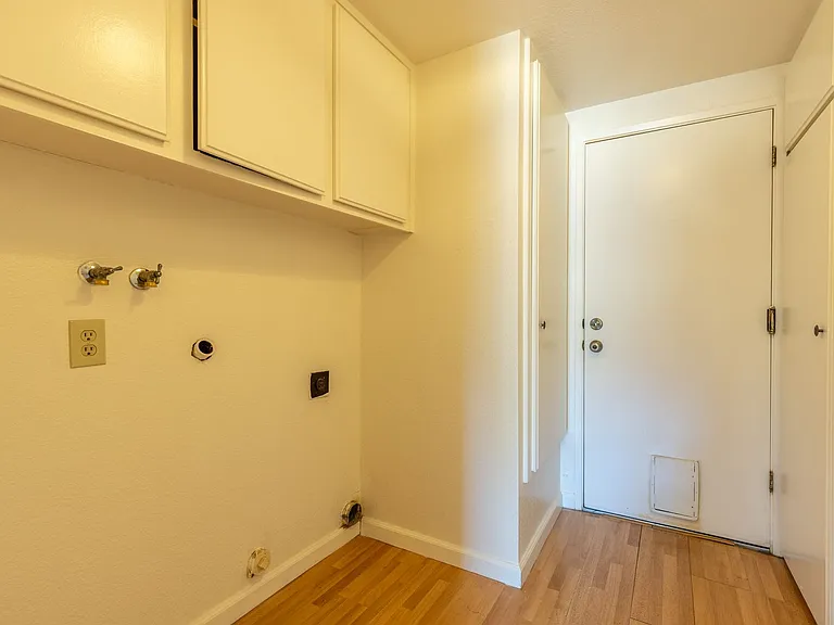 32725 Hilmar St — Photo 27