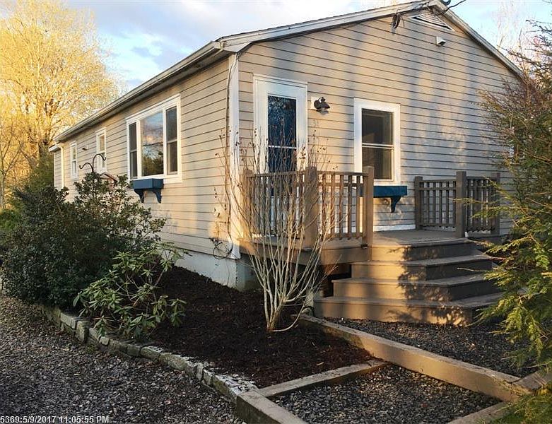 2nd image of 34 Woods Rd