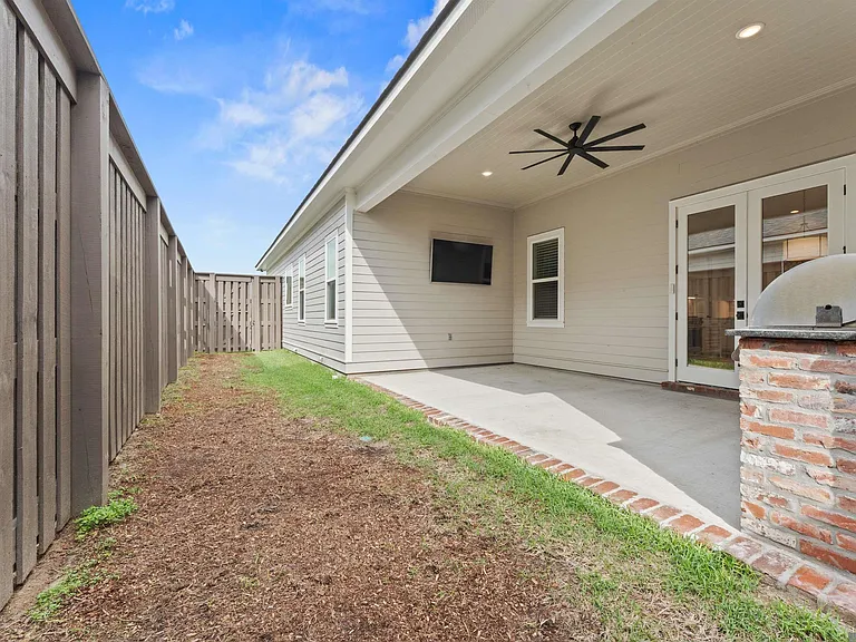13820 Woody Creek Dr — Photo 31