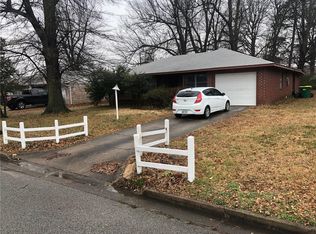 1804 Stone St, Springdale, AR 72762