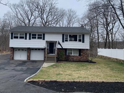44 Oklahoma Trl, Hopatcong, NJ, 07843