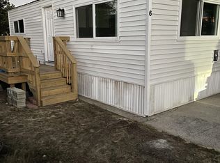 6 Puritan Ln, Center Ossipee, NH 03814