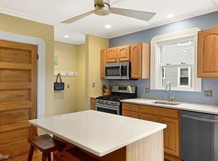 127 Whitwell St, Quincy, MA 02169