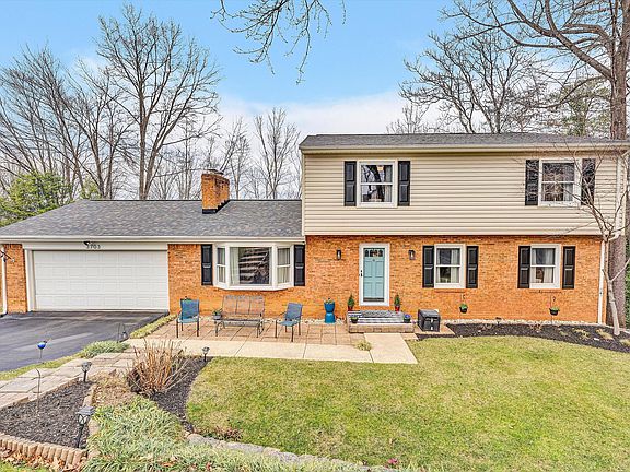 3rd image of 3703 Tomley Dr
