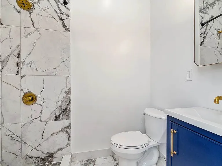 25-11 34th St #1B — Photo 6