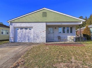 301 Costa Mesa Dr, Toms River, NJ 08757
