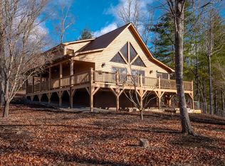 52 Lawrence Dr, Murphy, NC 28906