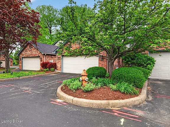 3rd image of 7017 Ridge Run Cir