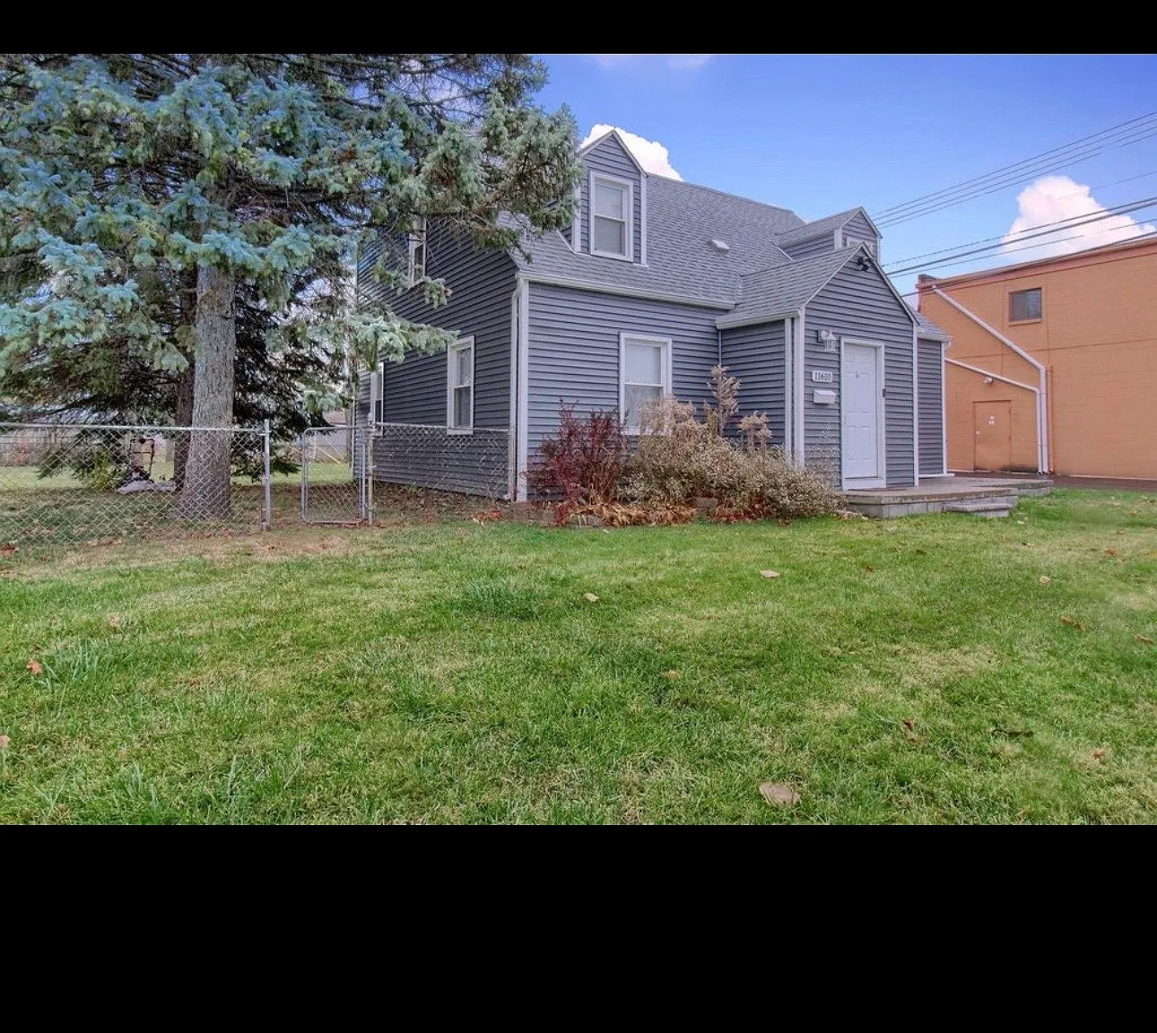 3 bed, 1740 sqft, $1,995 — Photo 3