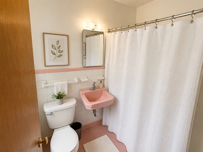 5960 Crestwood Cir — Photo 6