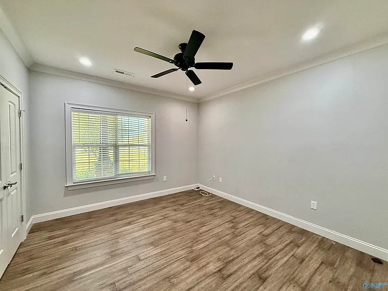 797 Thomas Ave — Photo 16
