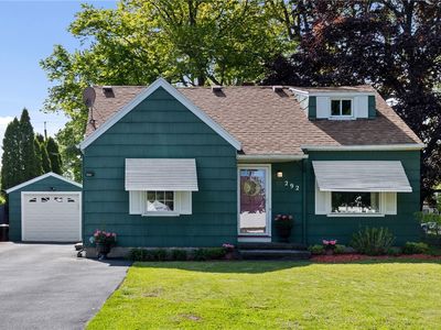 292 Laverne Dr, Rochester, NY, 14616