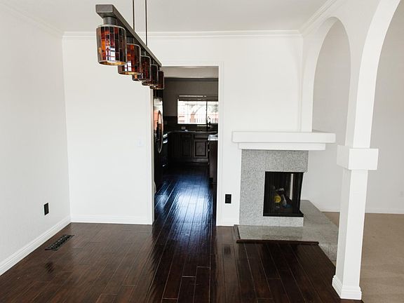 4th image of 1737 Caulfield Ln
