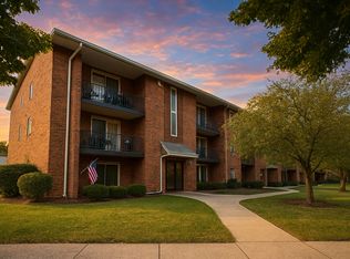 13050 S Marquette Ave APT 3E, Chicago, IL 60633