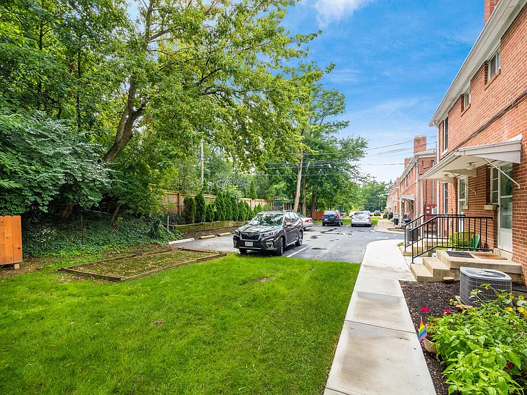 111 E Selby Blvd #1 — Photo 12