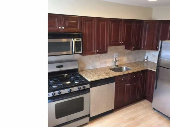 510 S 11th St #30, Philadelphia, PA 19147