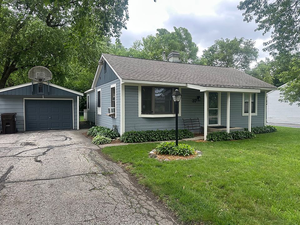 1st image of 37 S Heather Dr