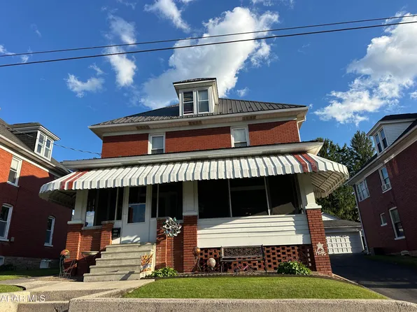 508 Walnut St, Roaring Spring, PA 16673
