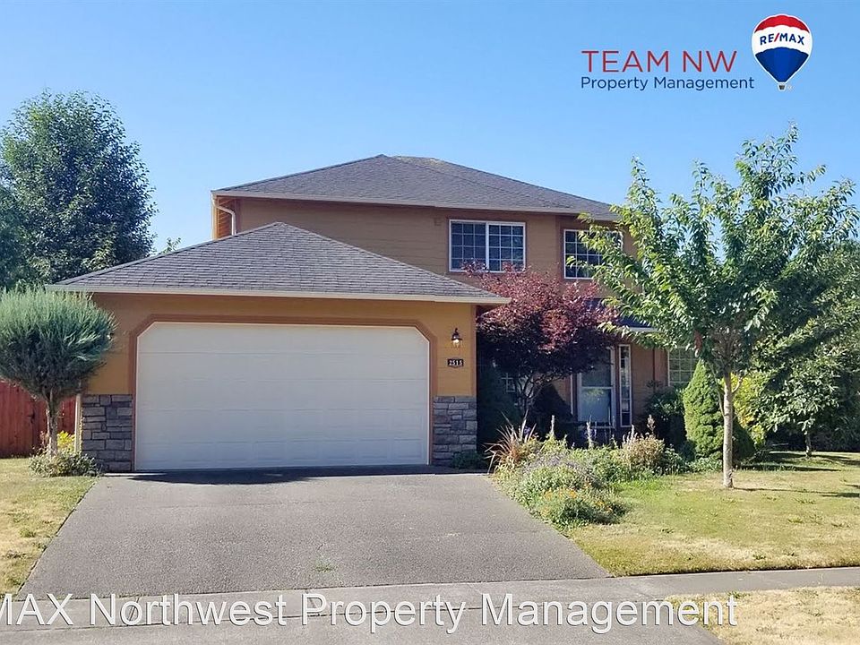 1st image of 2515 20th Ave NE