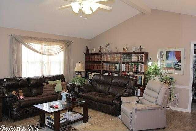 1st image of 2309 Charlestowne Dr