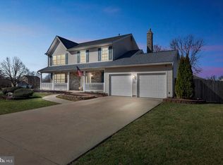 95 Rice Dr, Morrisville, PA 19067