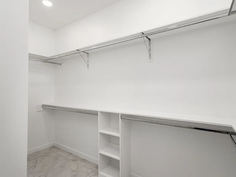 1412 E Hibiscus Ave #4 — Photo 9