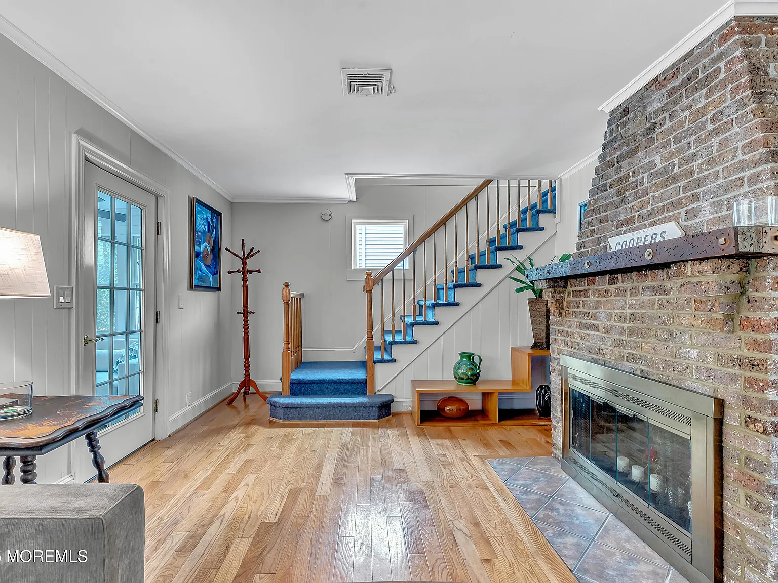 3 bed, 1.5 bath, 1368 sqft, $2,998 — Photo 4