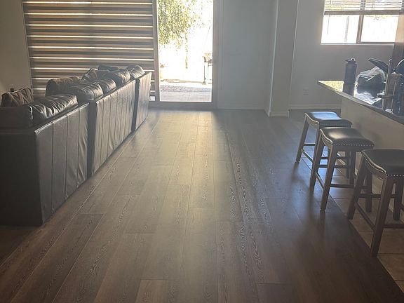 5th image of 2721 S Eastridge